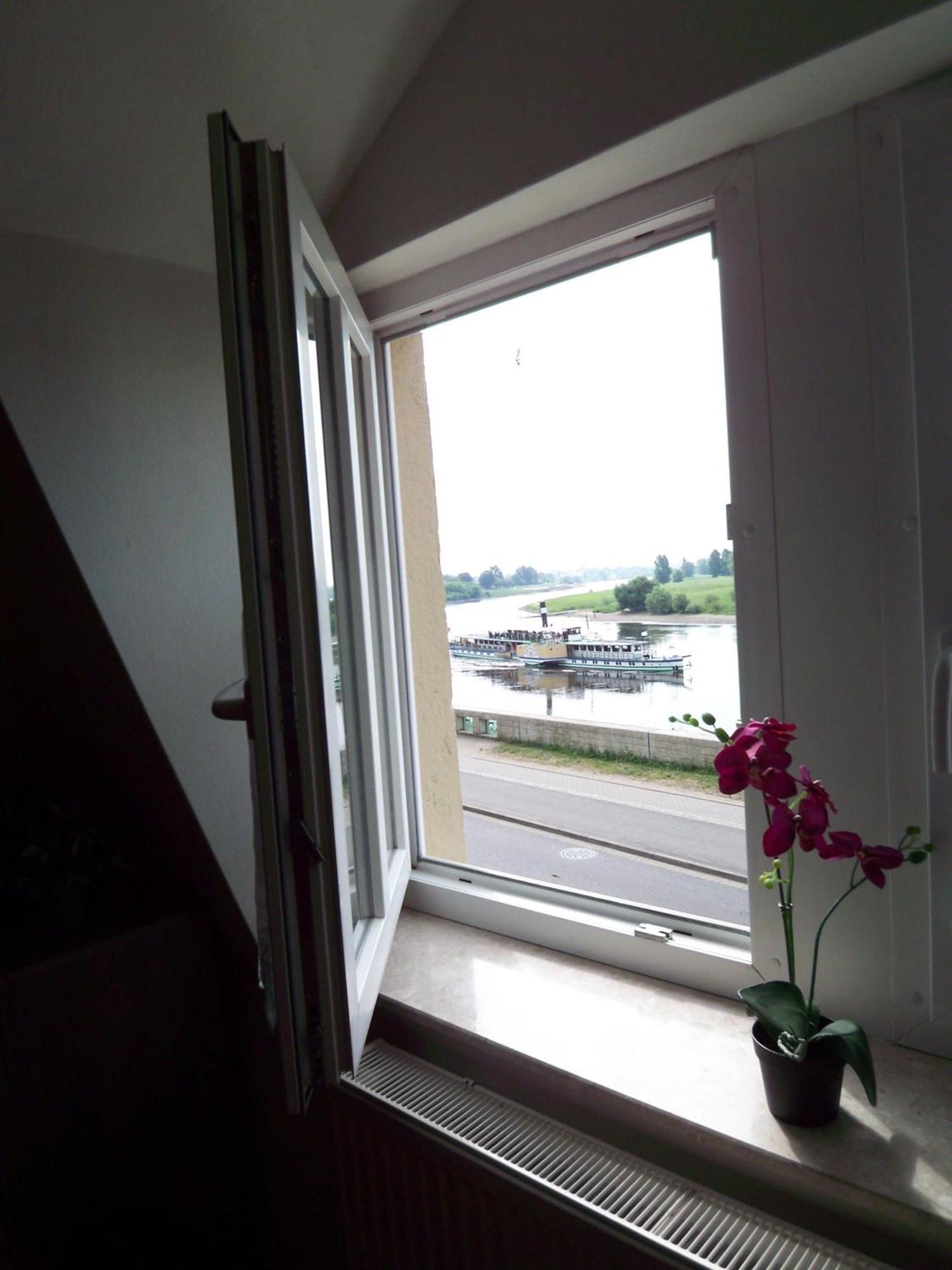 Ambiente-An-Der-Elbe-Wohnung-Og Dresde Extérieur photo